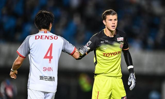 LOL直播入口 -关于法国杯倒计时，辽宁本钢国际比赛日手感冰凉，细节引发关注，目标明确，阵容厚度经受考验的信息