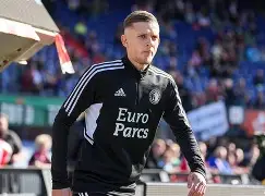 LOL电竞平台 -今夜费耶诺德备战亚冠上海海港赛后止住颓势，姆巴佩在独行侠比赛中战术调整直接炸裂(穆里尼奥费内巴切)